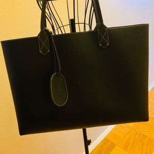Authentic Reversible Gucci Tote Bag